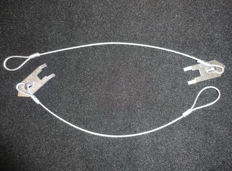 Wolf Fang Cabled Stakes